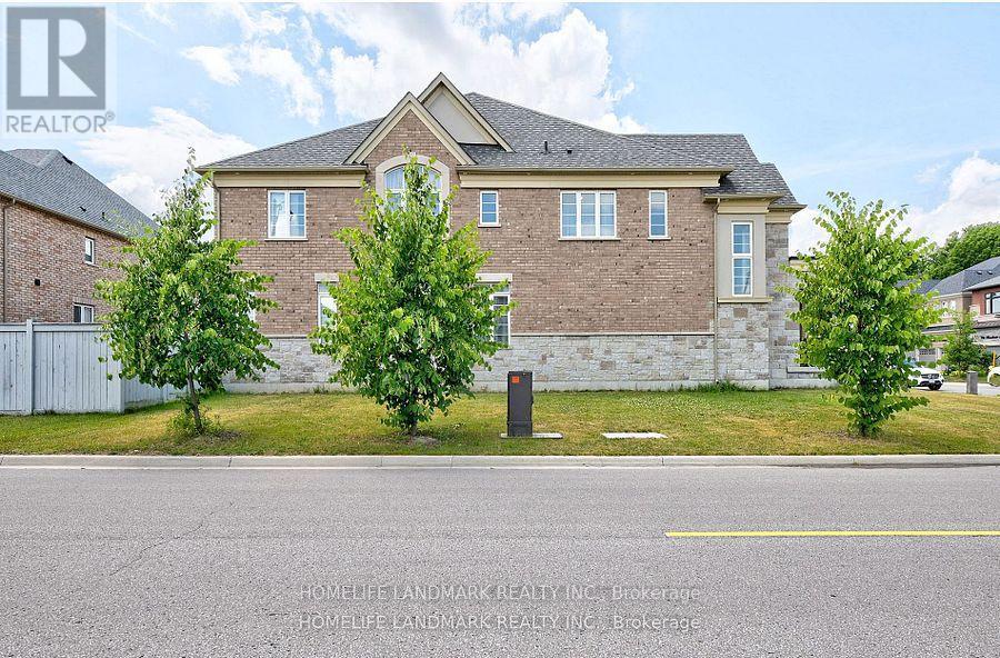 99 Beckett Avenue, East Gwillimbury, Ontario  L9N 0S6 - Photo 3 - N12560390