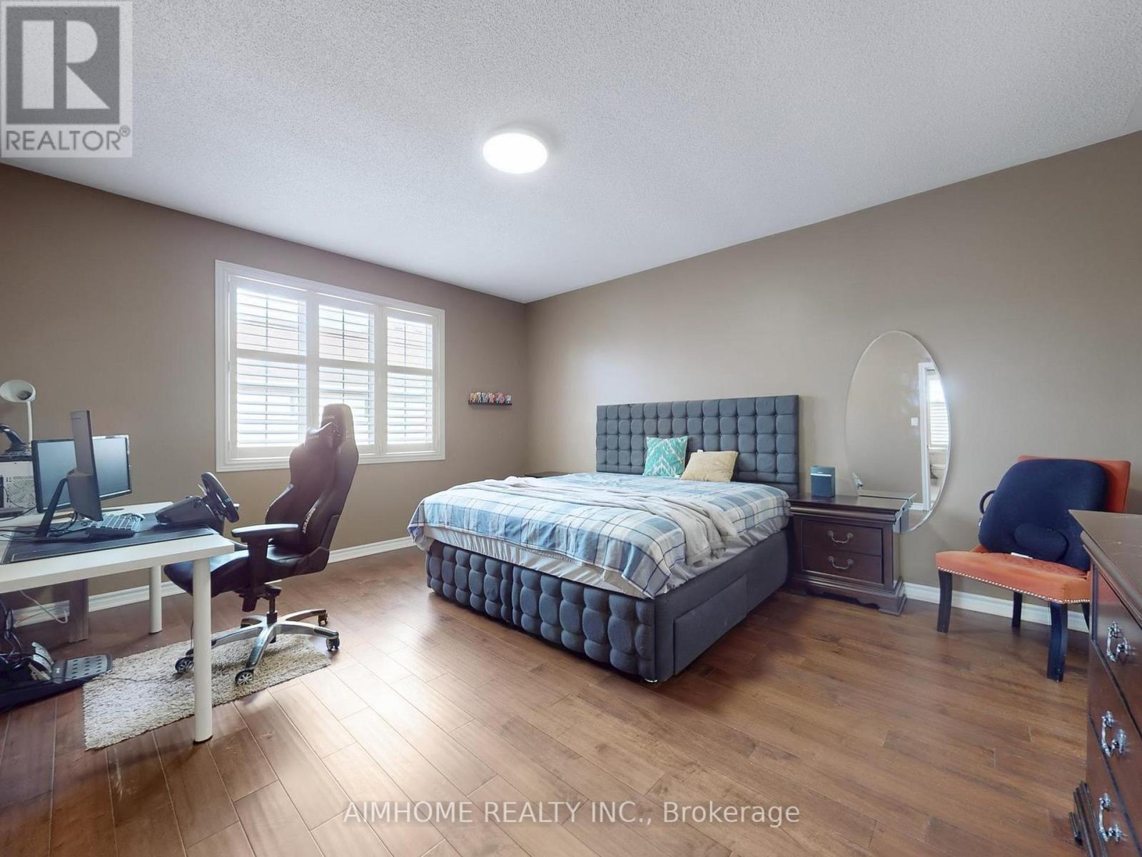 68 Wheelwright Drive, Richmond Hill, Ontario  L4E 5A1 - Photo 23 - N12560438