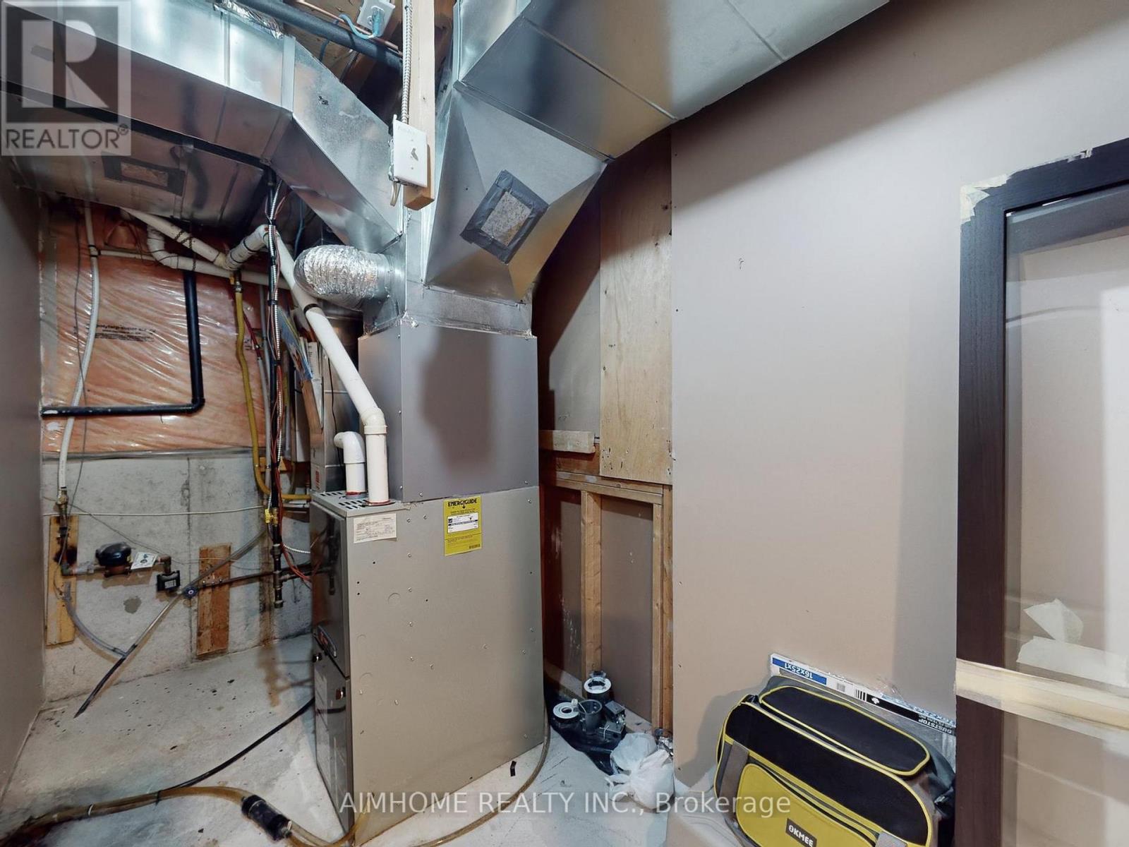 68 Wheelwright Drive, Richmond Hill, Ontario  L4E 5A1 - Photo 47 - N12560438