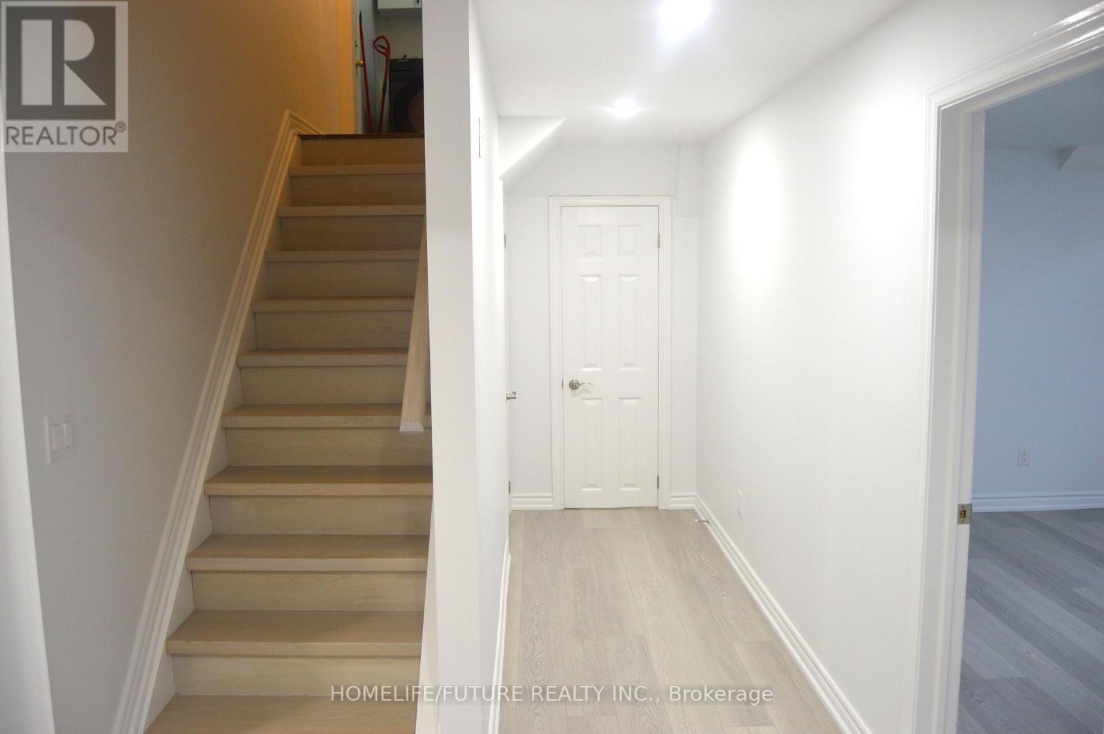 Bsmt - 10 Rizal Avenue, Markham, Ontario  L6B 0G8 - Photo 2 - N12560444