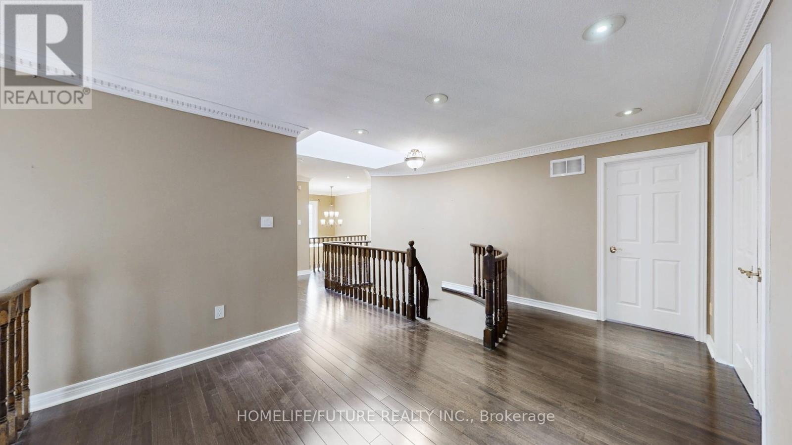 Main & 2nd Flr - 75 Silver Rose Crescent, Markham, Ontario  L6C 1W6 - Photo 19 - N12560476