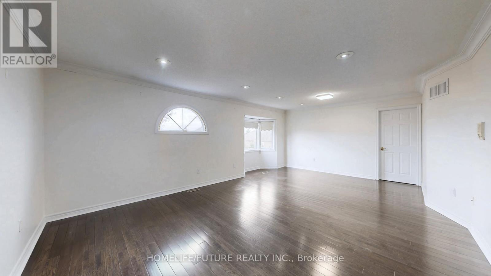 Main & 2nd Flr - 75 Silver Rose Crescent, Markham, Ontario  L6C 1W6 - Photo 20 - N12560476