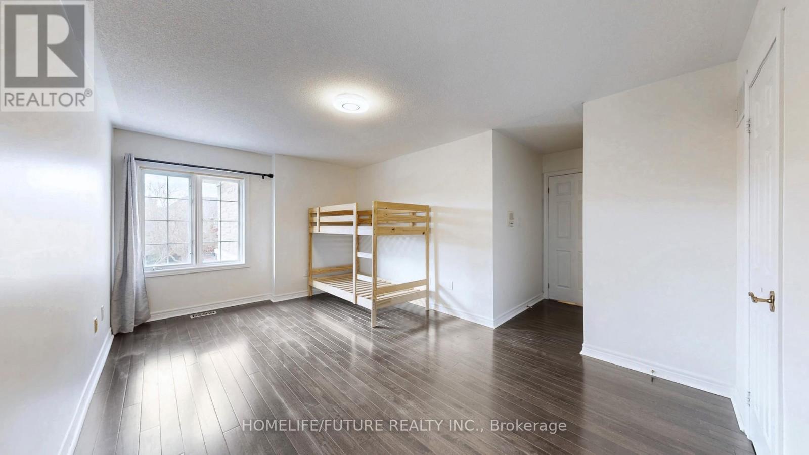 Main & 2nd Flr - 75 Silver Rose Crescent, Markham, Ontario  L6C 1W6 - Photo 27 - N12560476