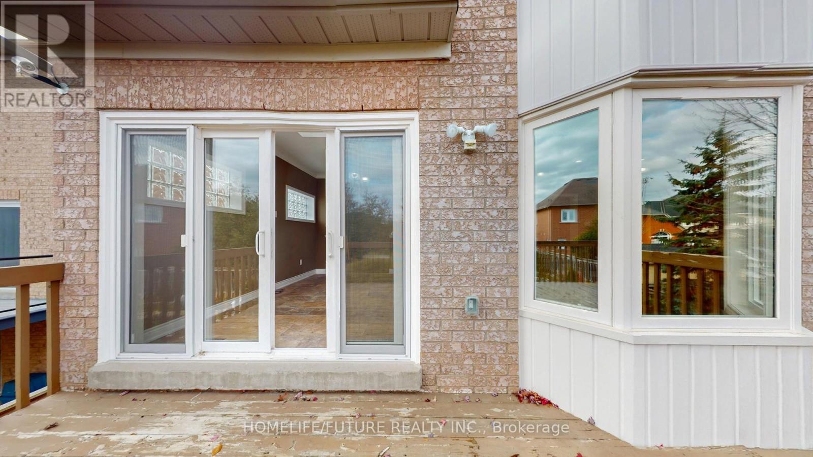 Main & 2nd Flr - 75 Silver Rose Crescent, Markham, Ontario  L6C 1W6 - Photo 36 - N12560476