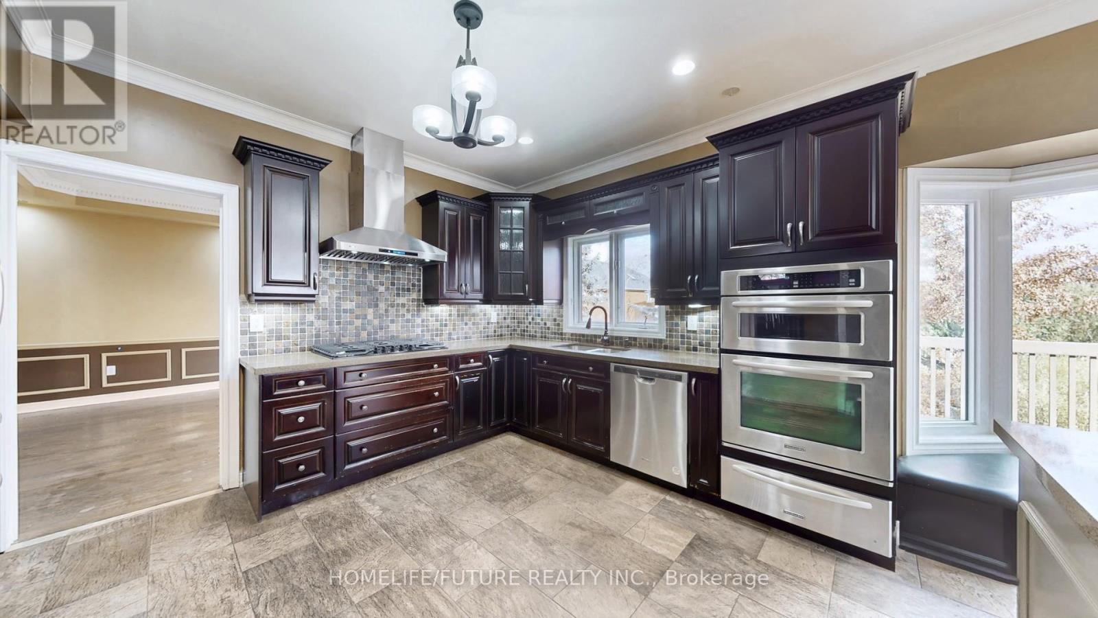 Main & 2nd Flr - 75 Silver Rose Crescent, Markham, Ontario  L6C 1W6 - Photo 9 - N12560476