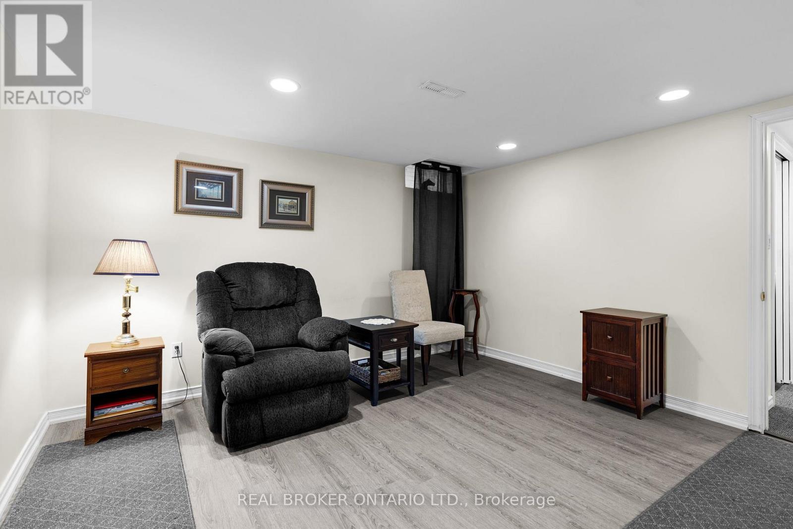 27 Knicely Road, Barrie, Ontario  L4N 6V3 - Photo 30 - S12560276