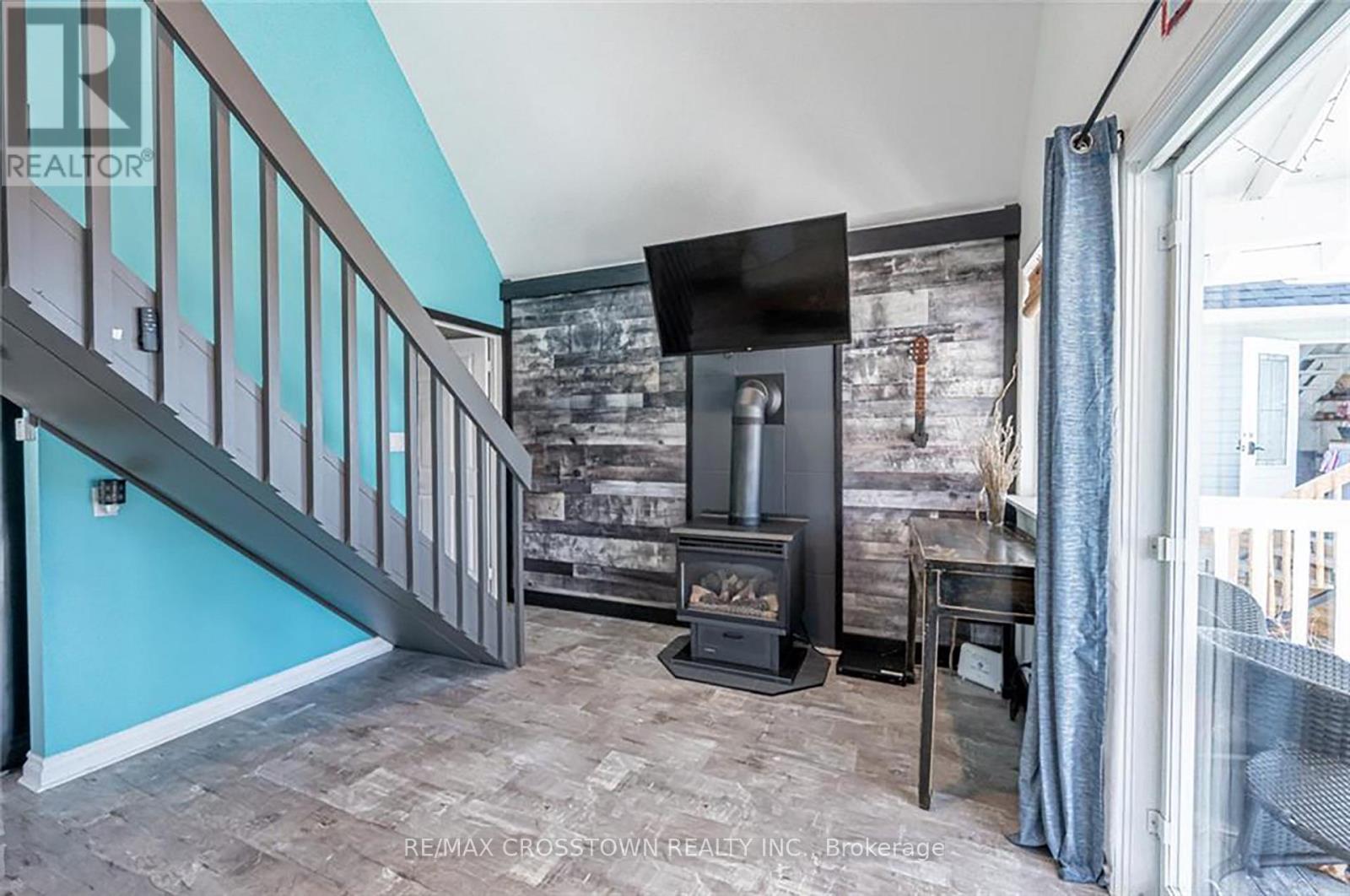 739 Concession 15 Road W, Tiny, Ontario  L9M 1R3 - Photo 5 - S12560398