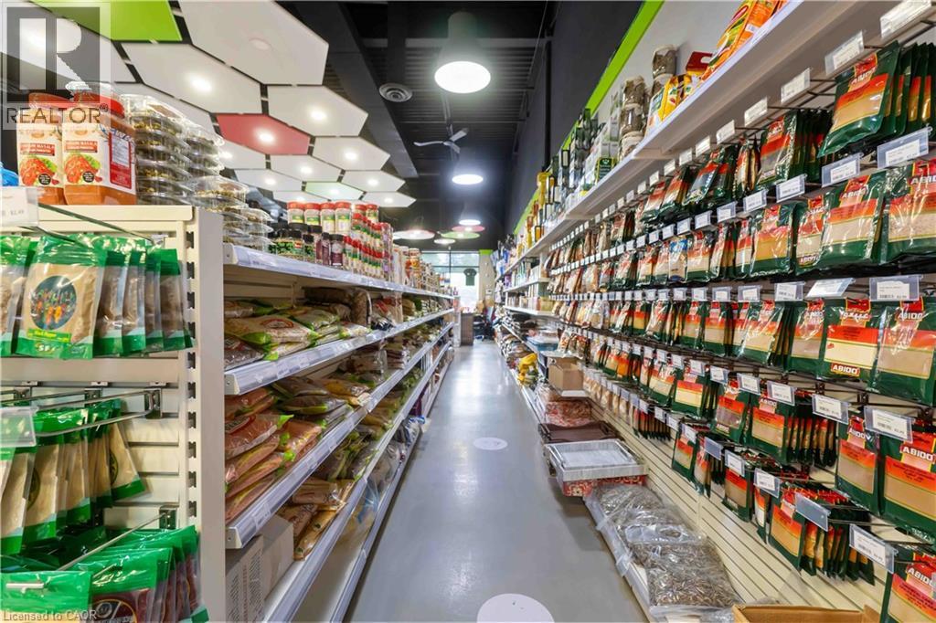 21 Panabaker Drive Unit# C, Ancaster, Ontario  L9G 0A4 - Photo 16 - 40735956