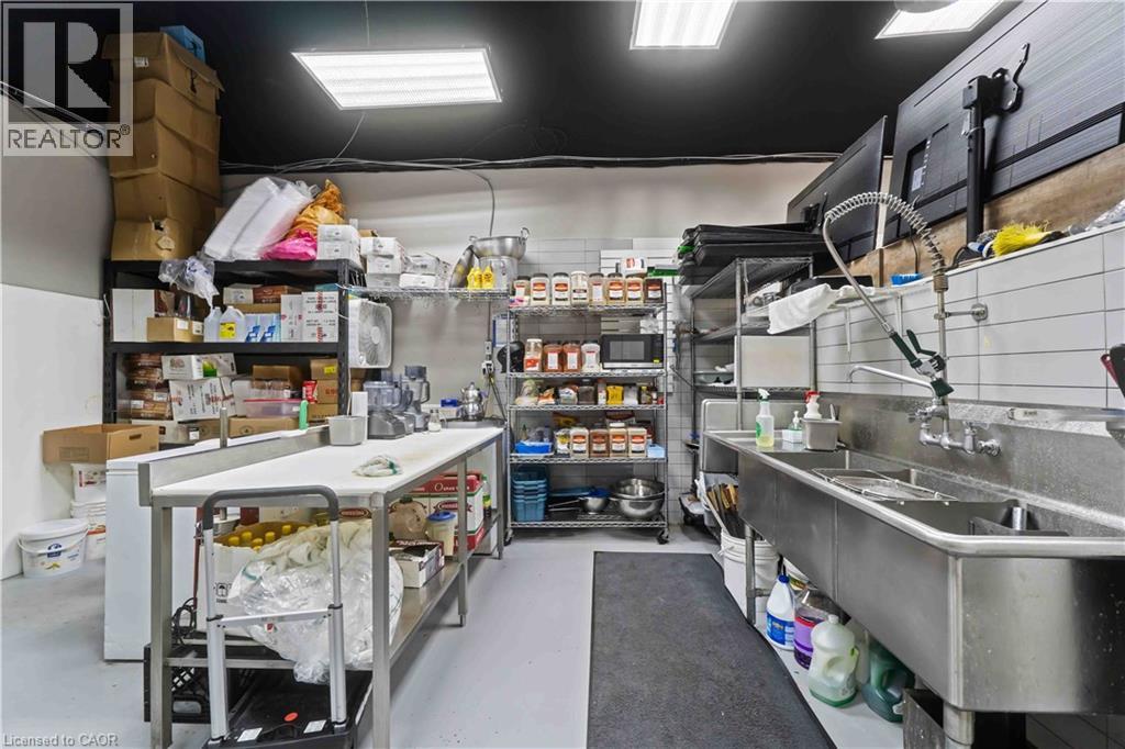 21 Panabaker Drive Unit# C, Ancaster, Ontario  L9G 0A4 - Photo 31 - 40735956