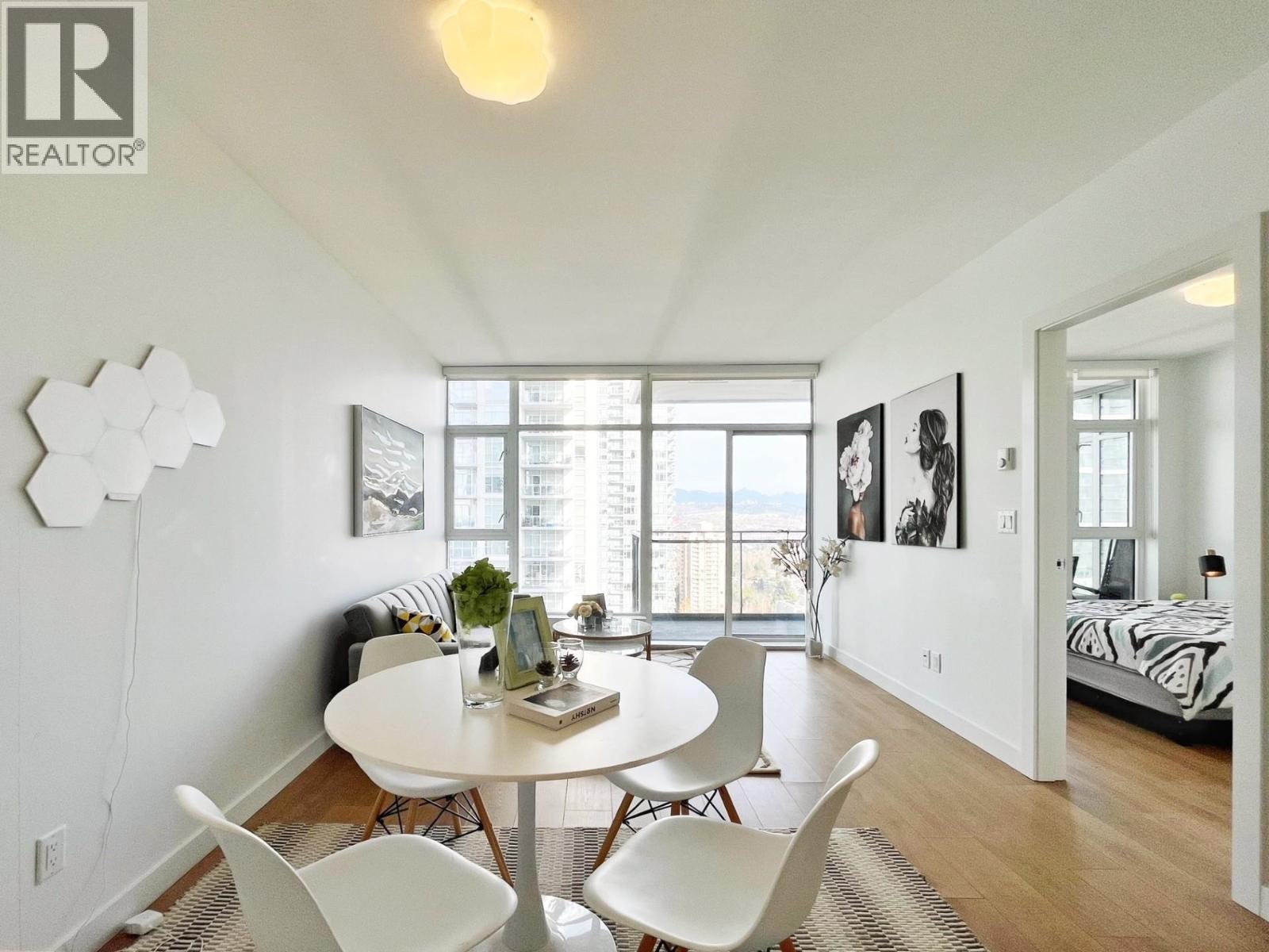 2308 6098 Station Street, Burnaby, British Columbia  V5H 0H4 - Photo 3 - R3068730