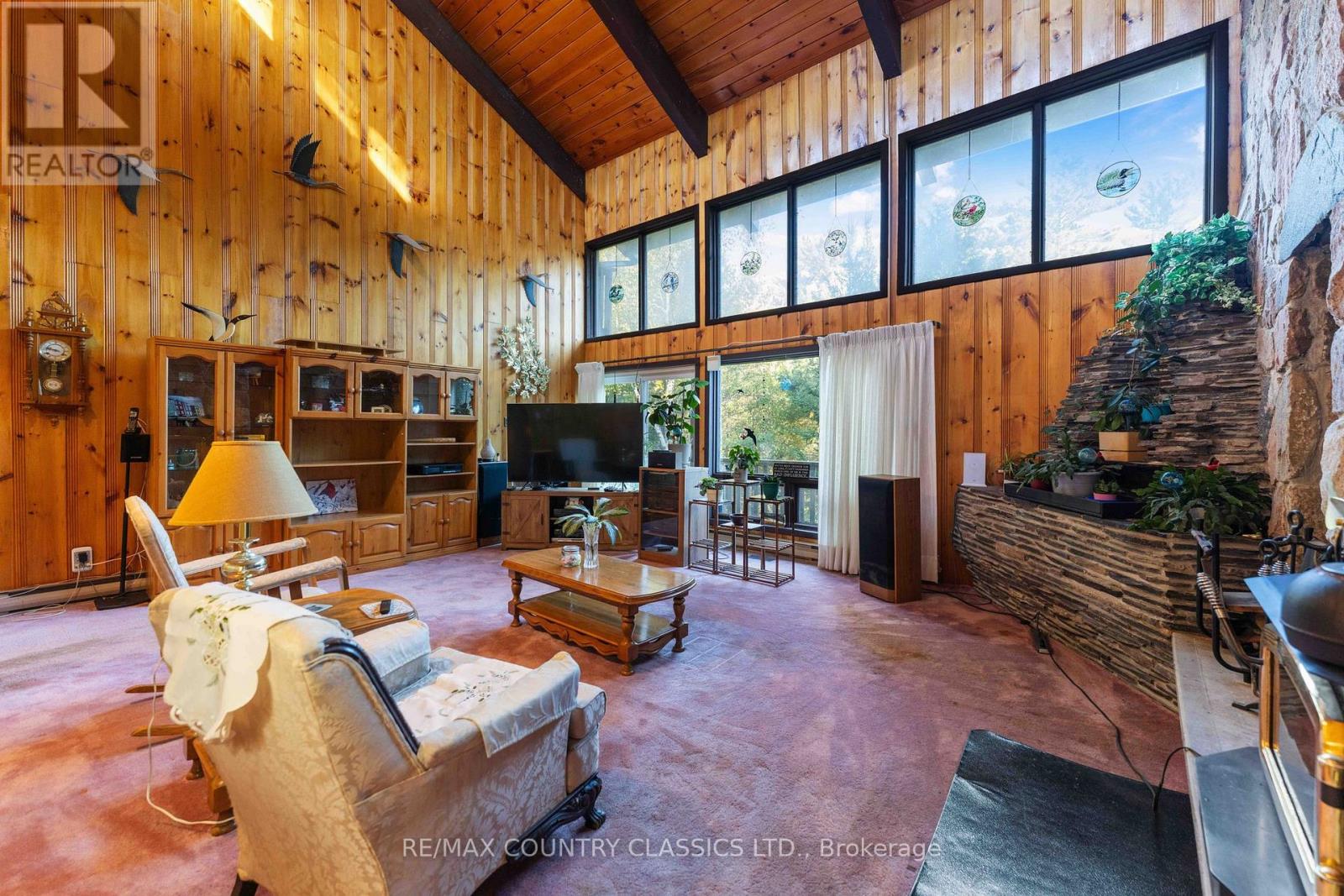 13 Lorbetskie Road, Madawaska Valley, Ontario  K0J 1B0 - Photo 11 - X12560582