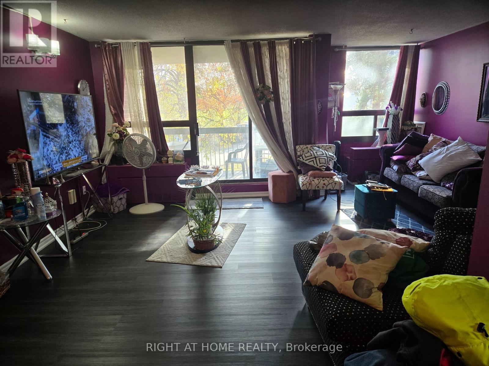 114 - 50 Mississauga Valley Boulevard, Mississauga, Ontario  L5A 3S2 - Photo 4 - W12560330