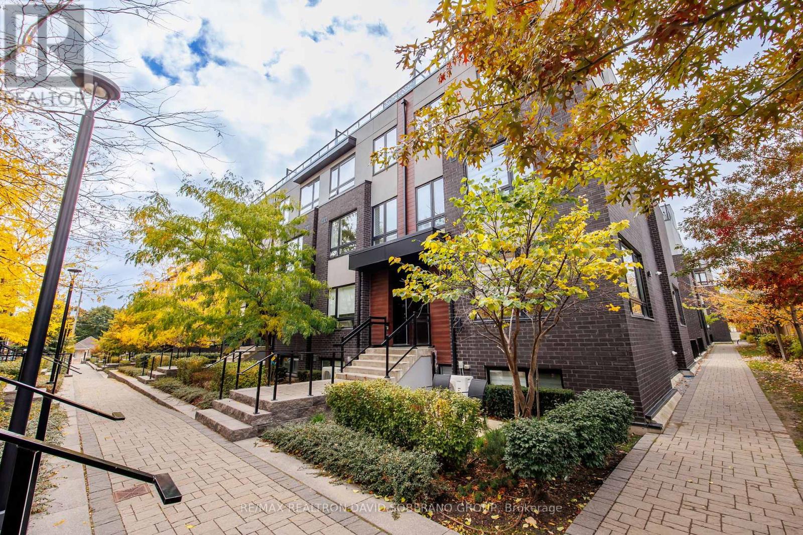 202 - 1120 Briar Hill Avenue, Toronto, Ontario  M6B 0A9 - Photo 22 - W12560352