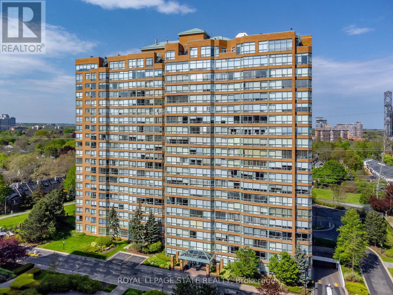 811 - 1276 MAPLE CROSSING BOULEVARD, Burlington, Ontario