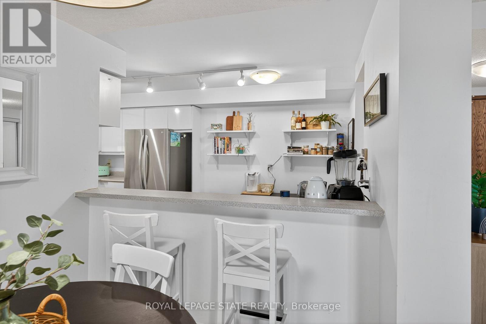 811 - 1276 Maple Crossing Boulevard, Burlington, Ontario  L7S 2J9 - Photo 14 - W12560362