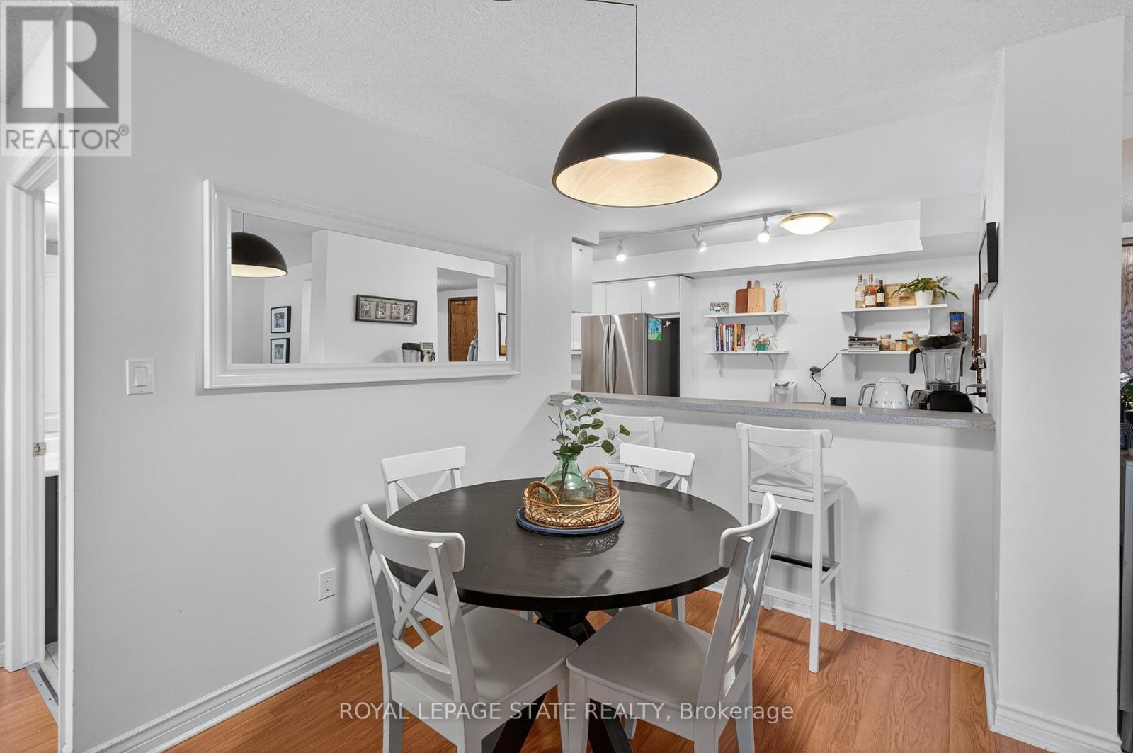 811 - 1276 Maple Crossing Boulevard, Burlington, Ontario  L7S 2J9 - Photo 15 - W12560362