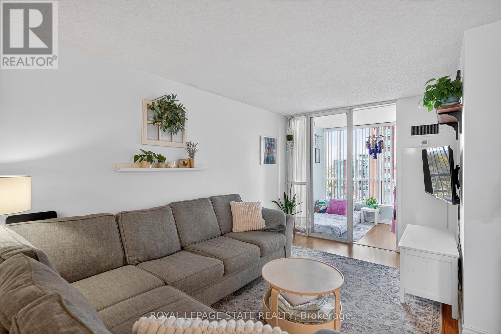 811 - 1276 Maple Crossing Boulevard, Burlington, Ontario  L7S 2J9 - Photo 18 - W12560362