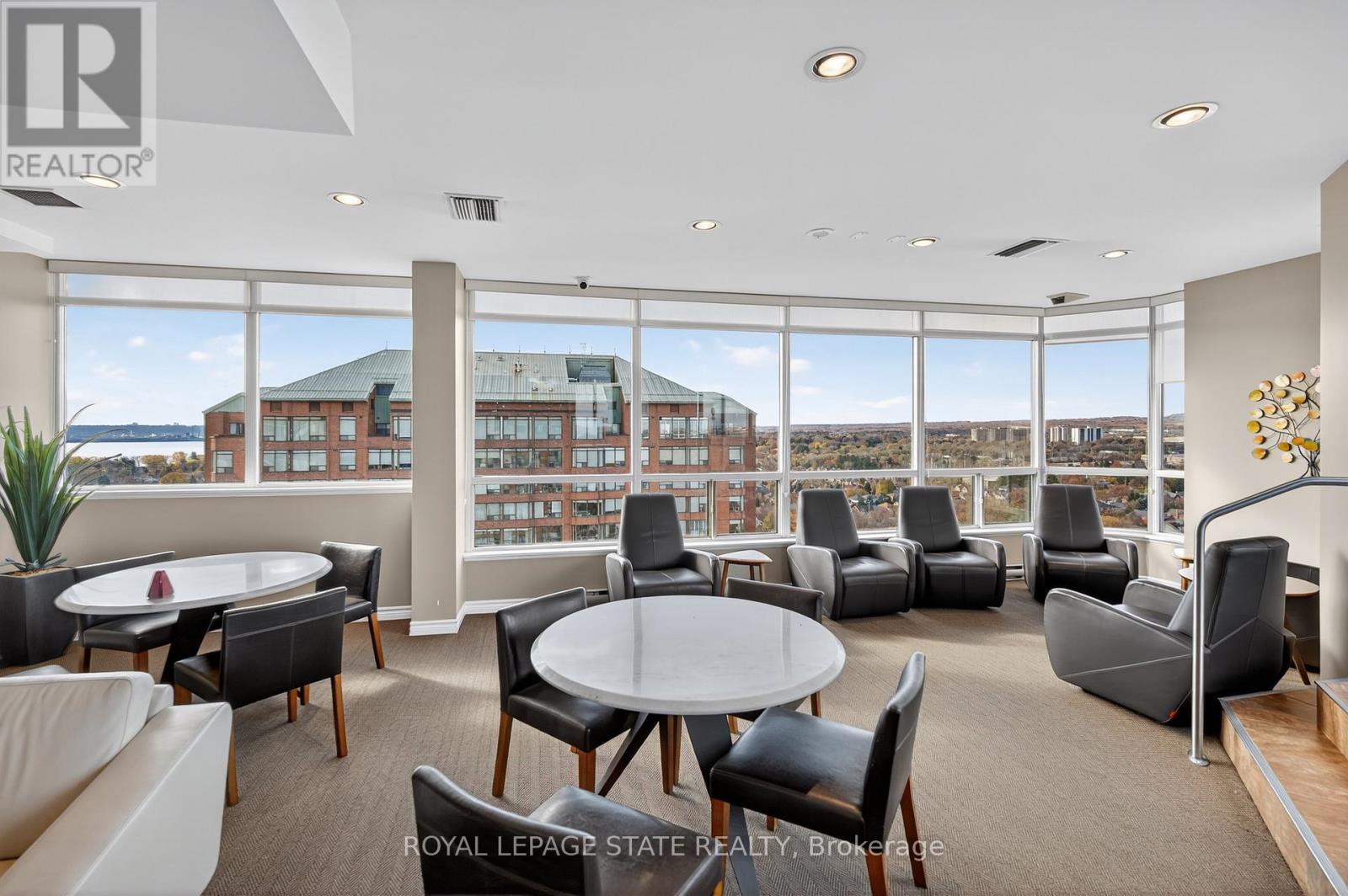 811 - 1276 Maple Crossing Boulevard, Burlington, Ontario  L7S 2J9 - Photo 35 - W12560362