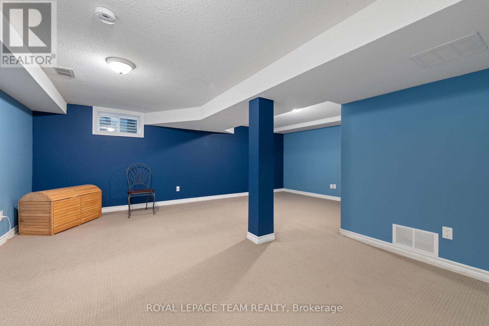 54 - 227 Ridgepark Private, Ottawa, Ontario K2G 1H1 - Photo 39 - X12560494