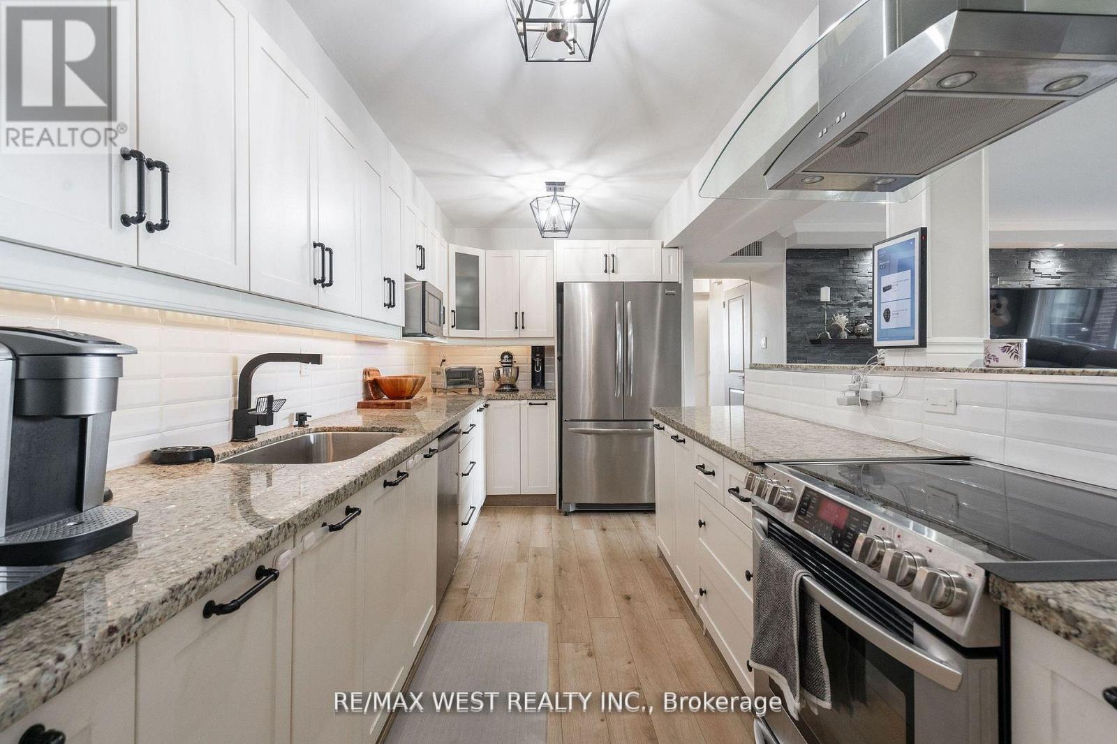 1603 - 61 Richview Road, Toronto, Ontario  M9A 4M8 - Photo 5 - W12560372