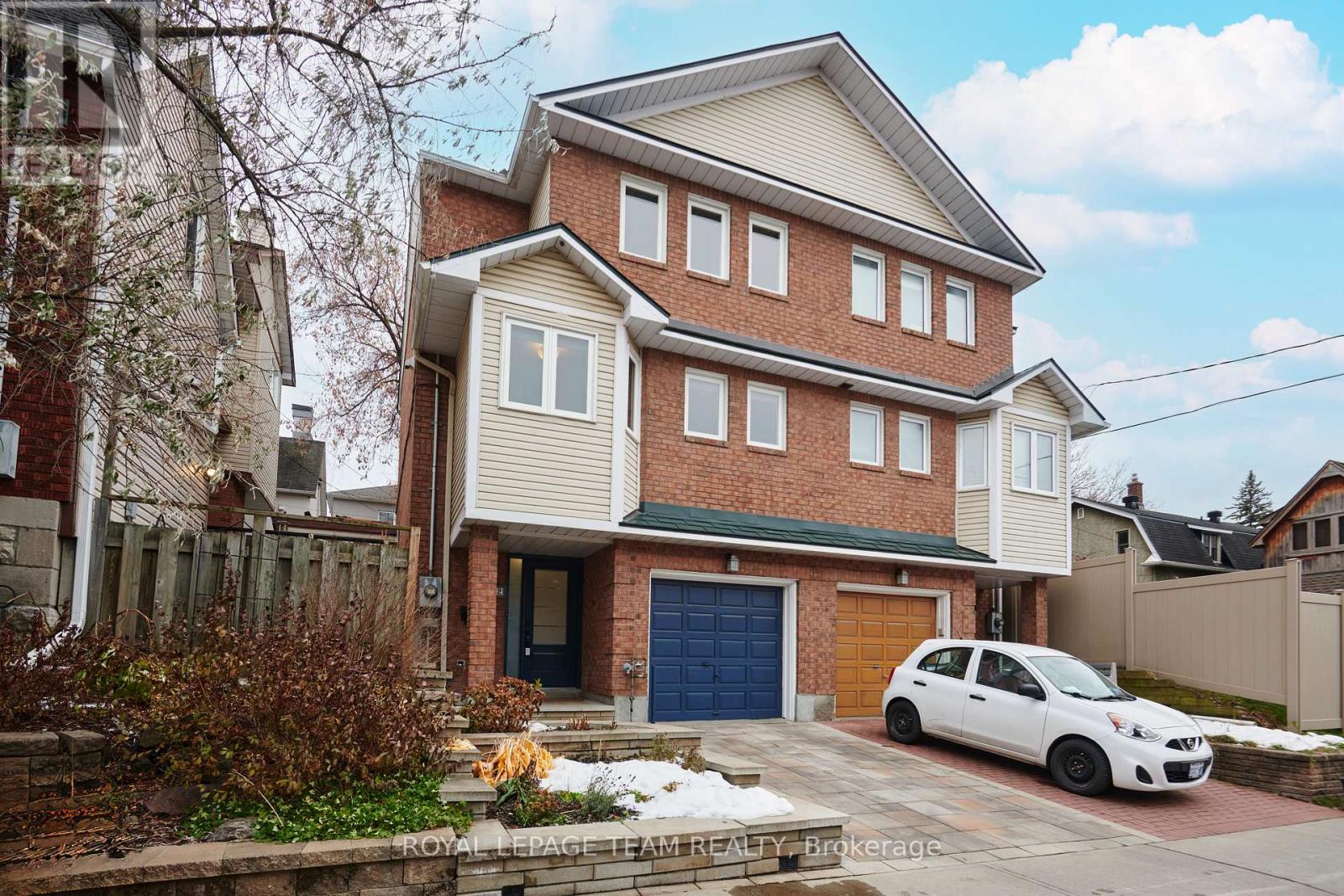 342 Templeton Street, Ottawa, Ontario K1N 9P7 - Photo 2 - X12560502