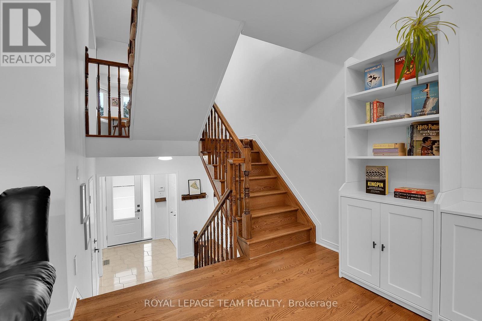 342 Templeton Street, Ottawa, Ontario K1N 9P7 - Photo 7 - X12560502