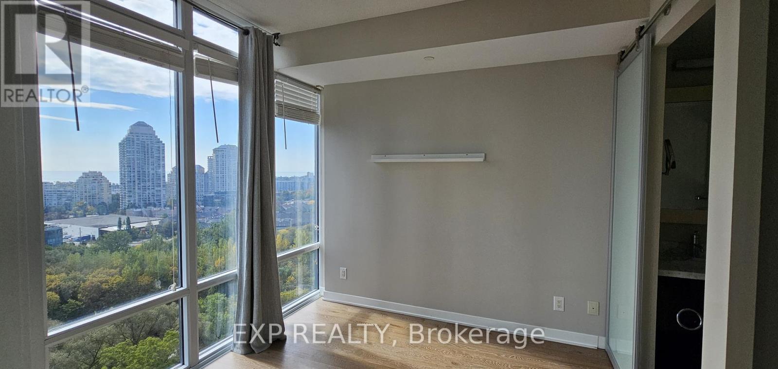 1706 - 88 Park Lawn Road, Toronto, Ontario  M8Y 0B5 - Photo 9 - W12560404