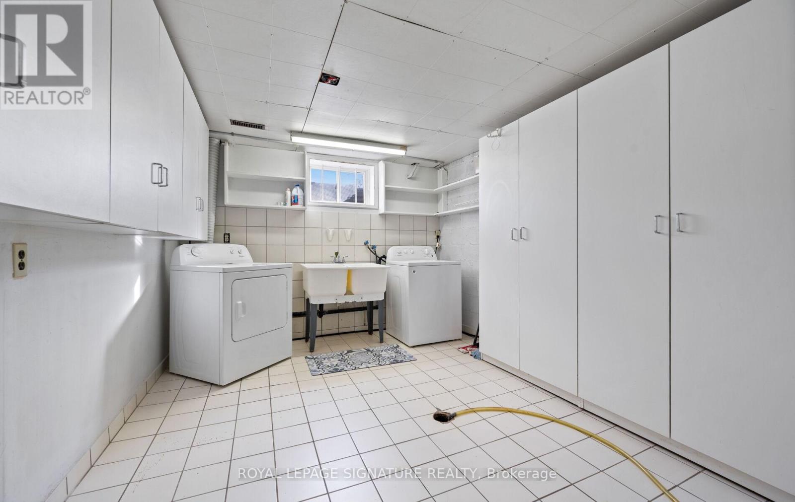 3912 Midhurst Lane, Mississauga, Ontario  L4Z 1C7 - Photo 29 - W12560406