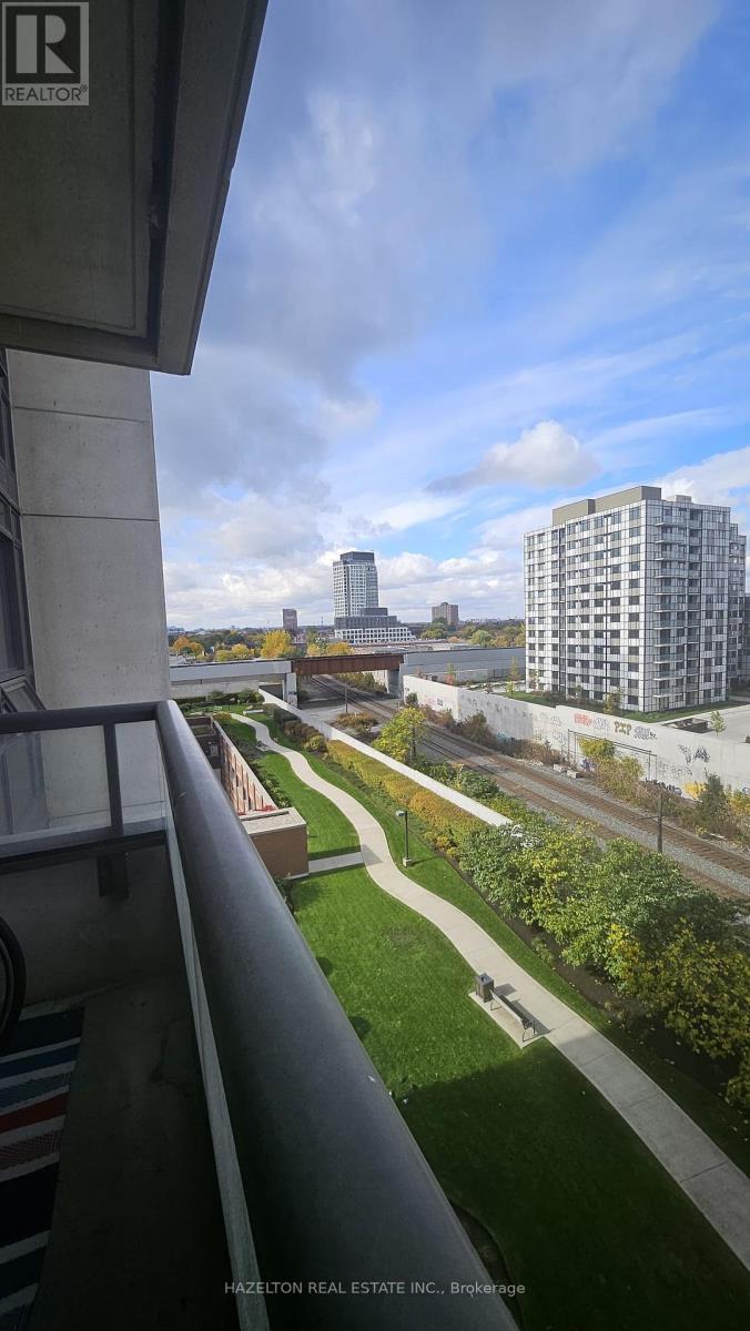 810 - 1410 Dupont Street, Toronto, Ontario  M6H 2B1 - Photo 3 - W12560414