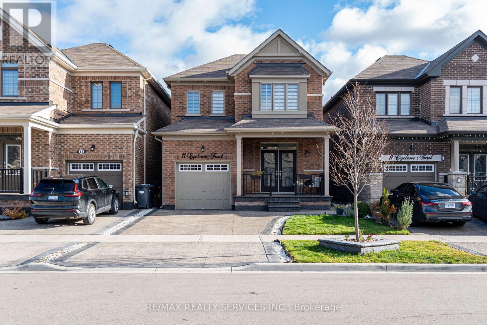 11 CYCLONE TRAIL, Brampton, Ontario