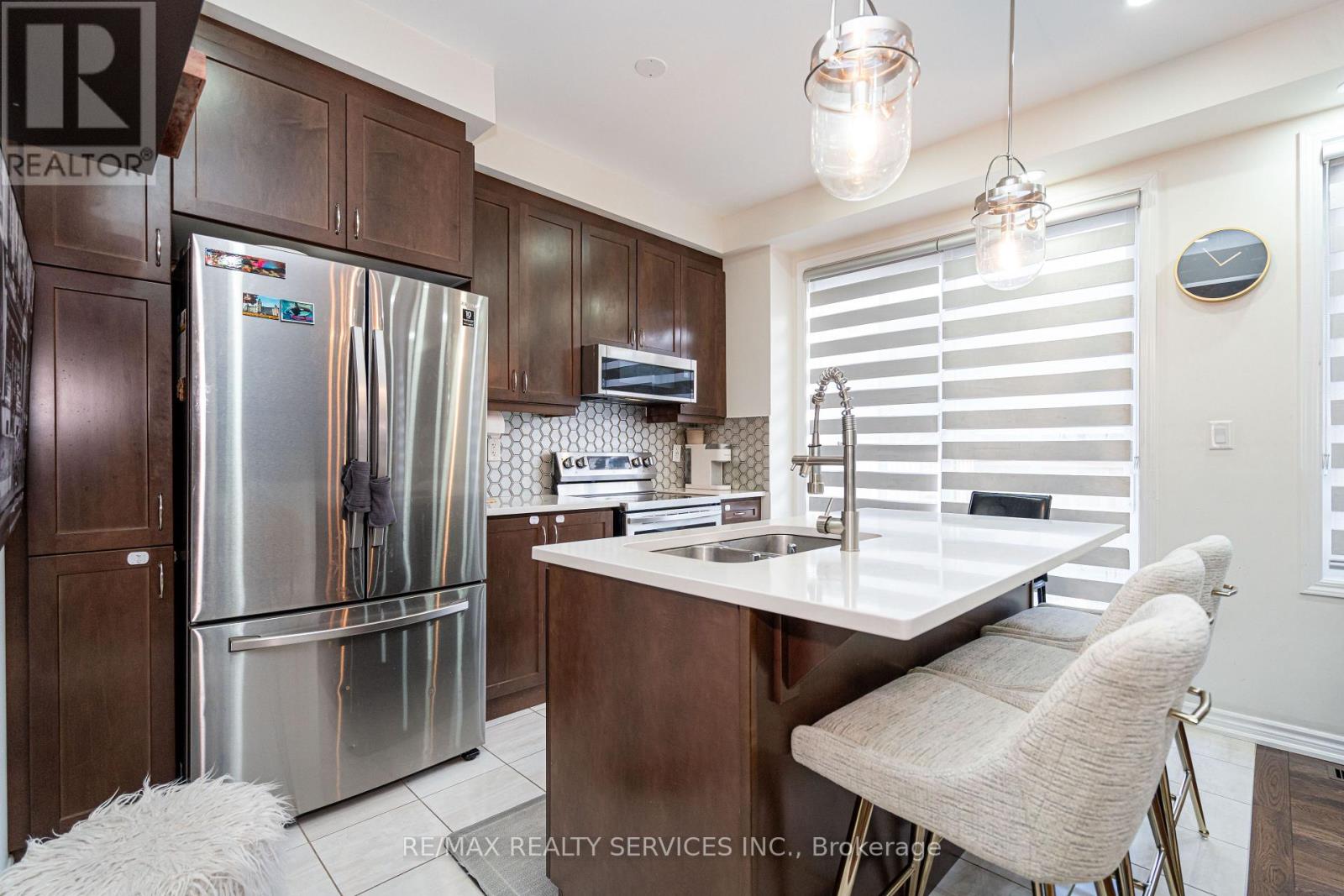 11 Cyclone Trail, Brampton, Ontario  L7A 5E8 - Photo 24 - W12560428