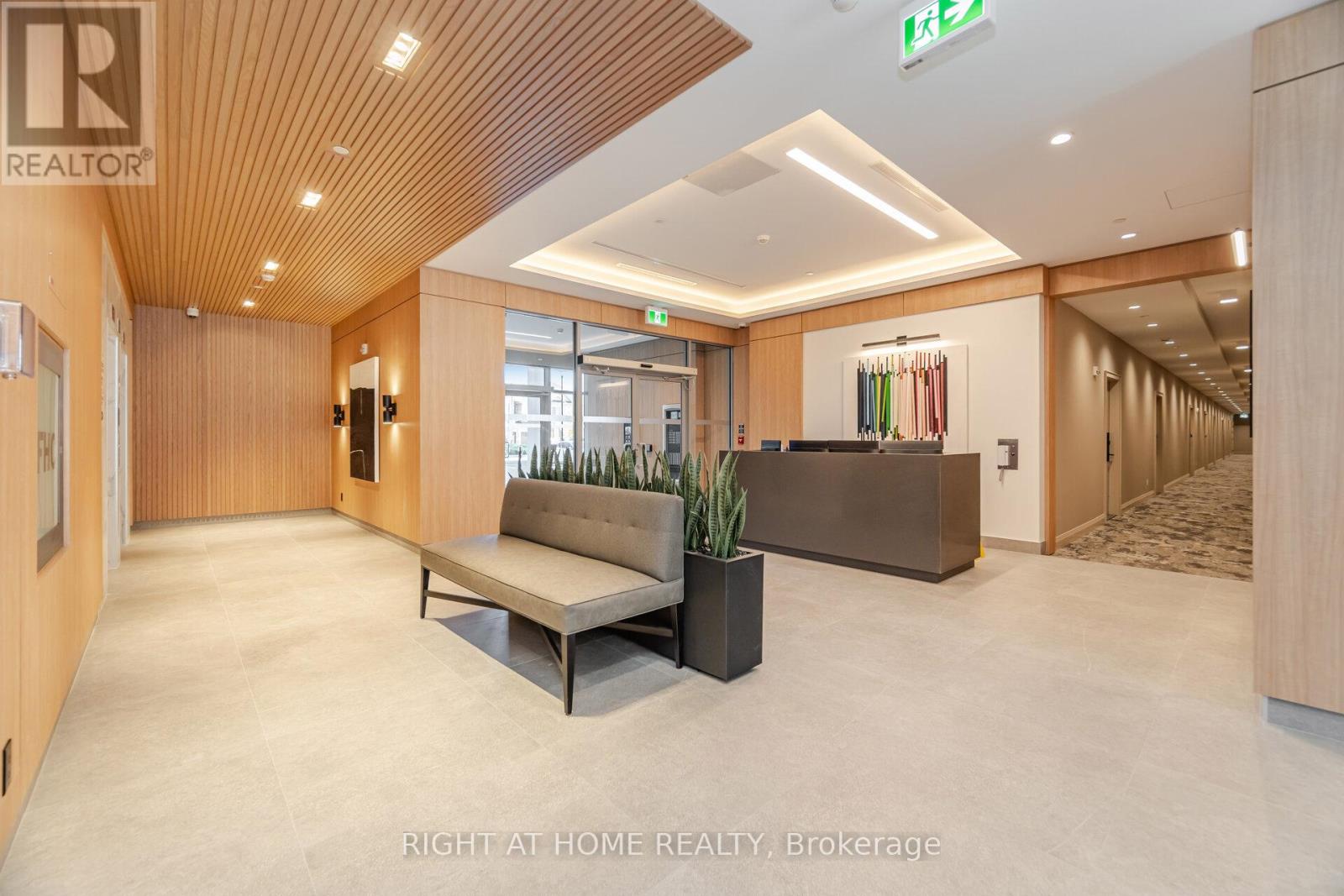 410 - 3250 Carding Mill Trail, Oakville, Ontario  L6M 5T3 - Photo 3 - W12560436