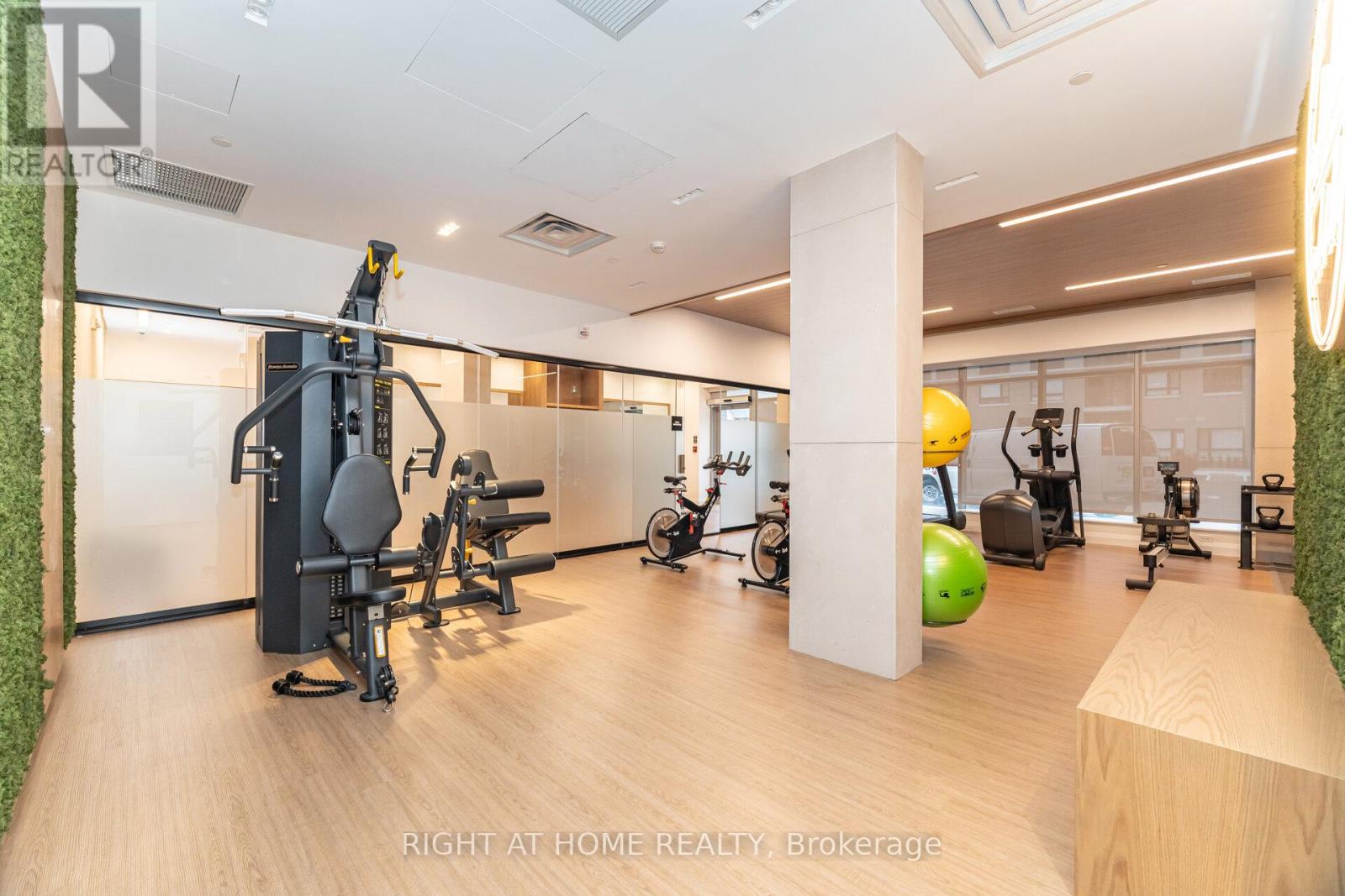 410 - 3250 Carding Mill Trail, Oakville, Ontario  L6M 5T3 - Photo 34 - W12560436