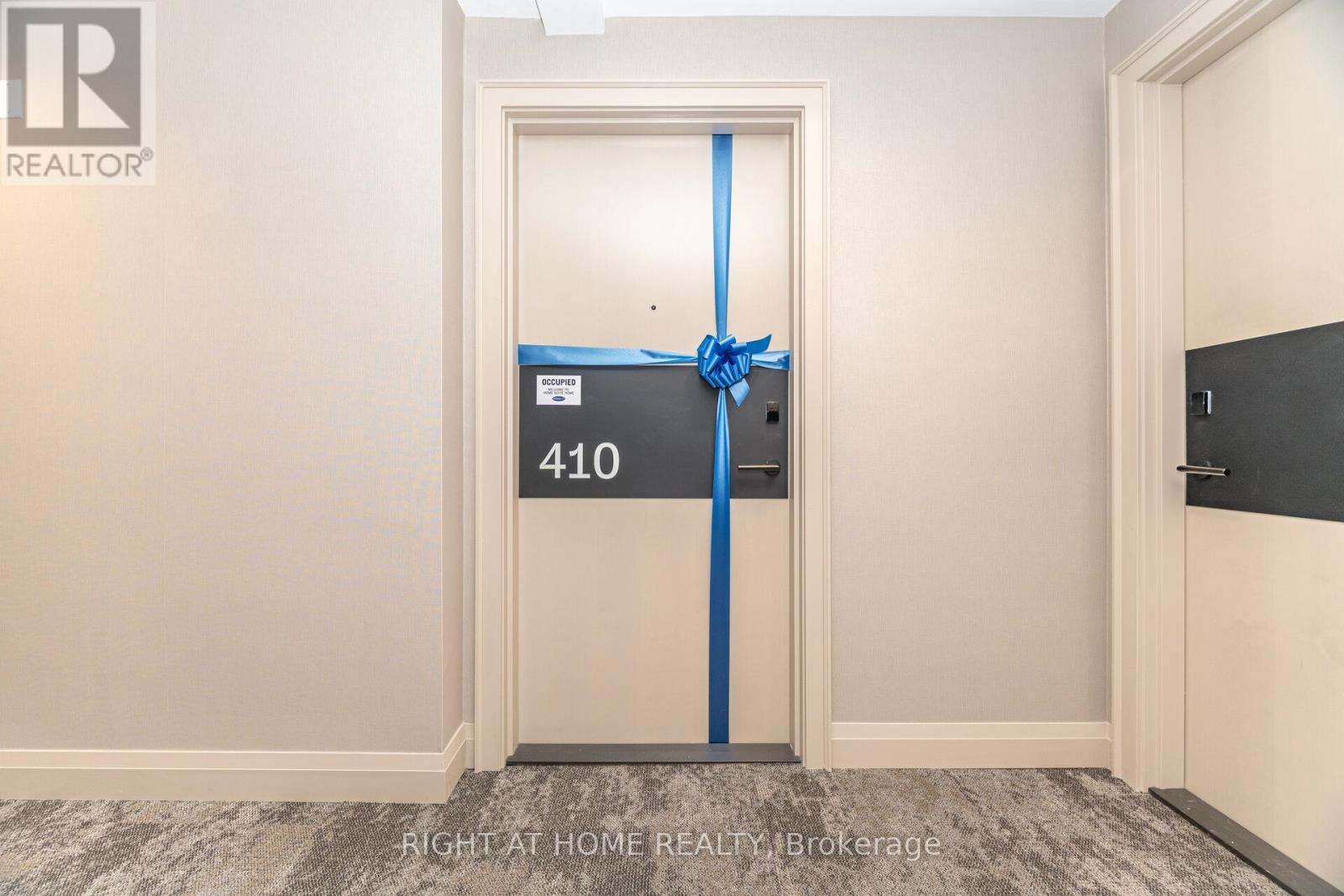 410 - 3250 Carding Mill Trail, Oakville, Ontario  L6M 5T3 - Photo 6 - W12560436