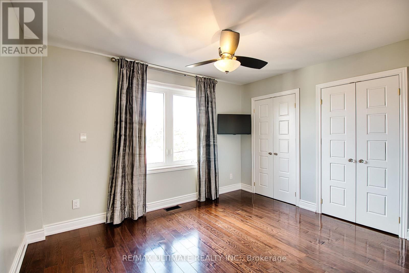 34 Brandon Avenue, Toronto, Ontario  M6H 2C9 - Photo 14 - W12560442