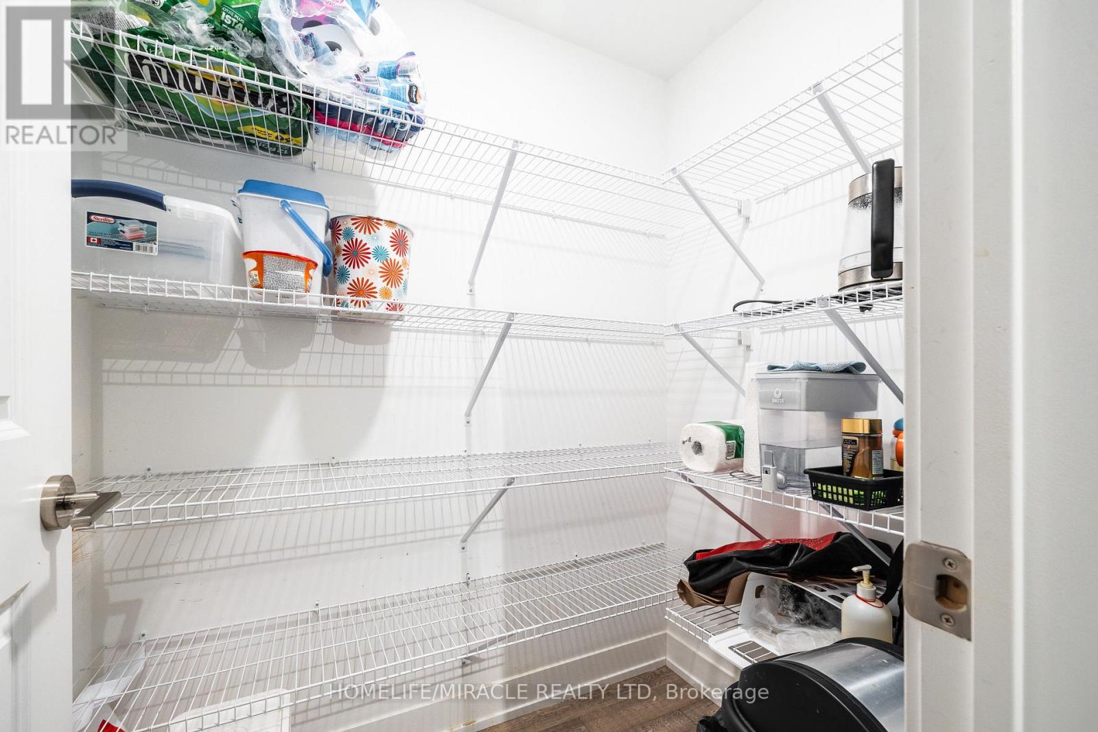 134 - 1060 Douglas Mccurdy Comm Road, Mississauga, Ontario  L5G 0C6 - Photo 12 - W12560452