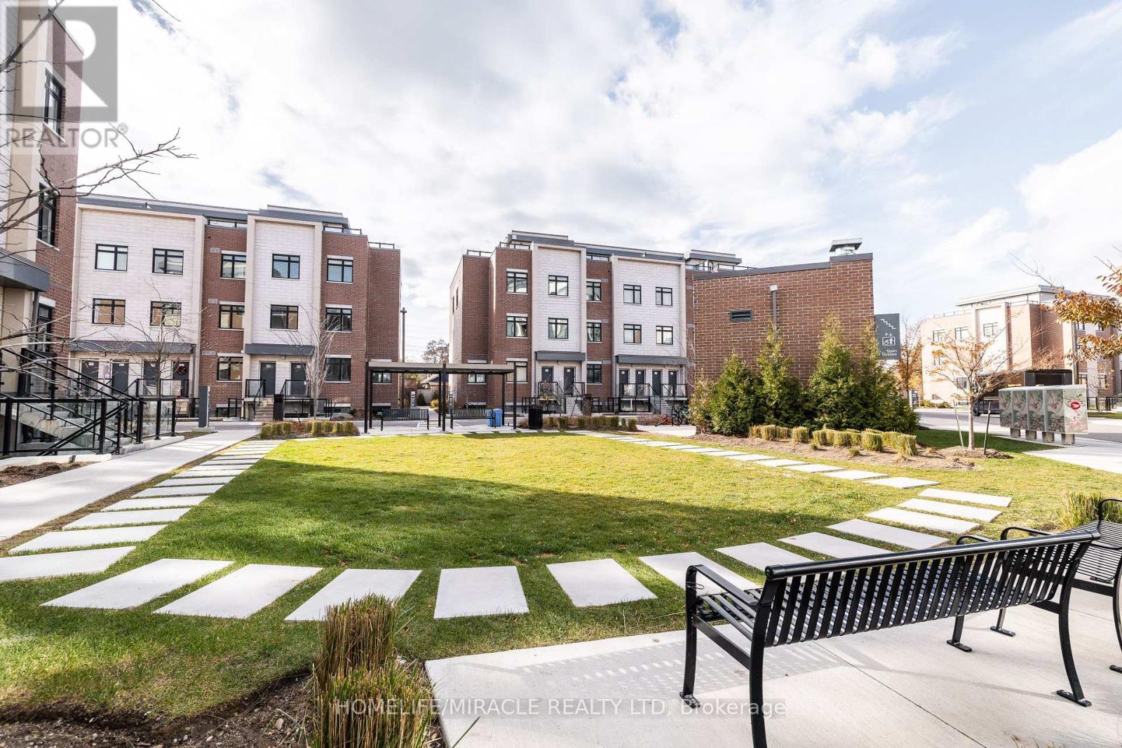 134 - 1060 Douglas Mccurdy Comm Road, Mississauga, Ontario  L5G 0C6 - Photo 23 - W12560452