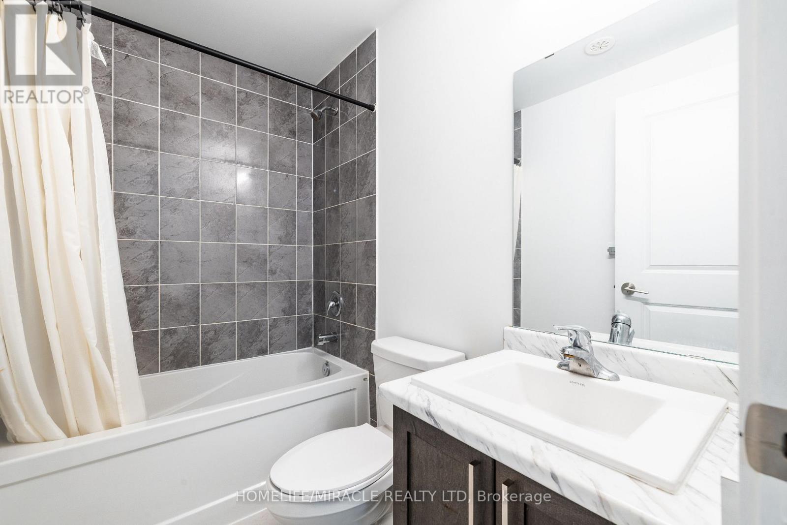 134 - 1060 Douglas Mccurdy Comm Road, Mississauga, Ontario  L5G 0C6 - Photo 6 - W12560452