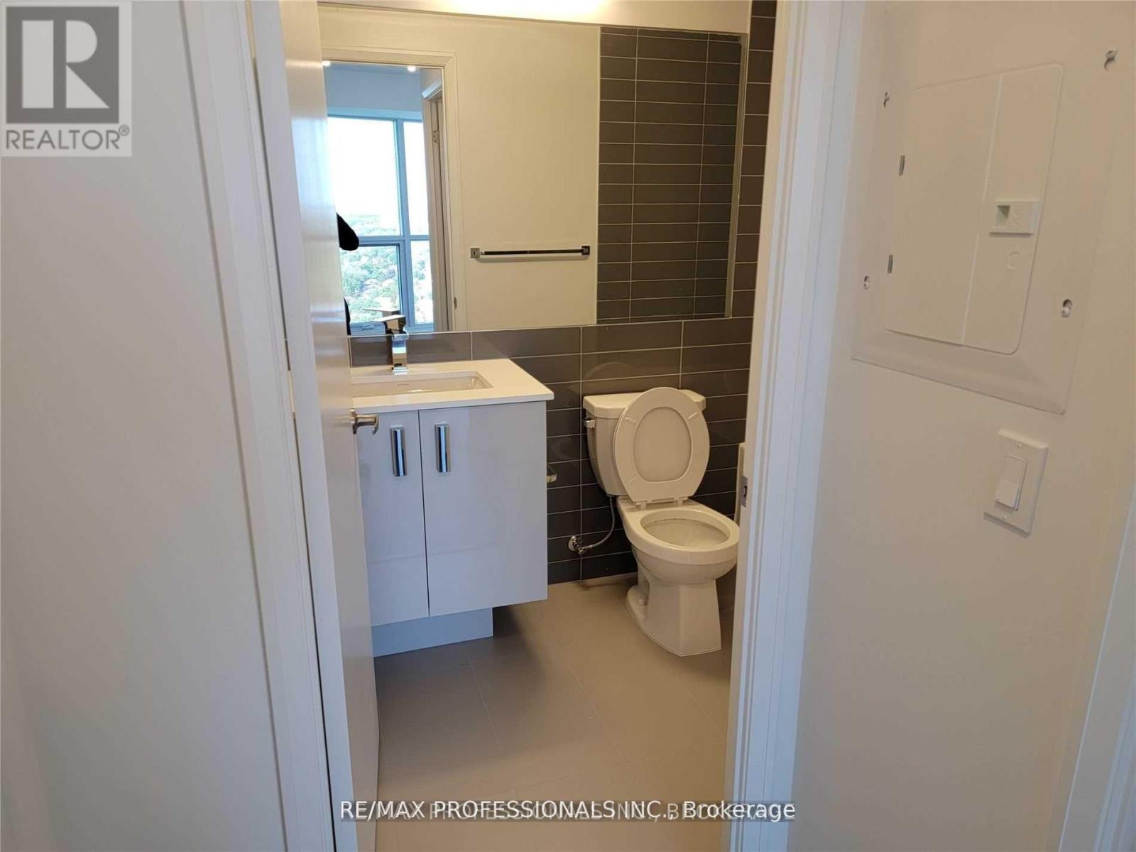 Unknown Address, ,     - Photo 7 - W12560468