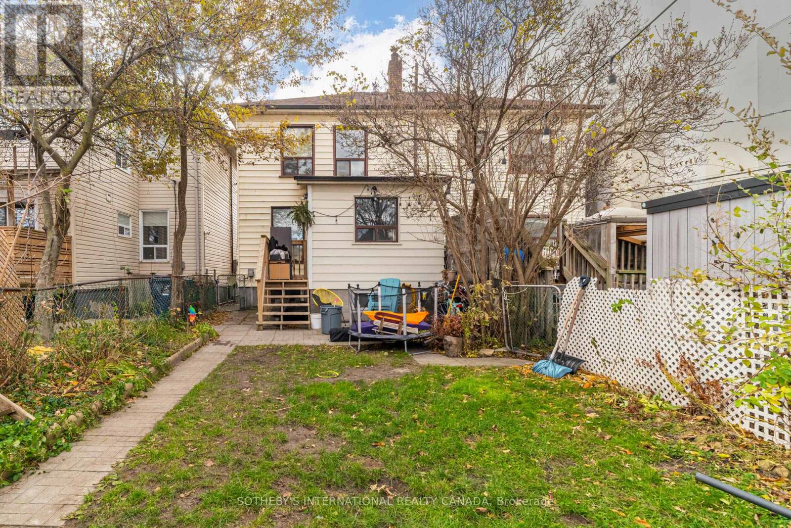 3254 Dundas Street W, Toronto, Ontario M6P 2A3 - Photo 20 - W12542652