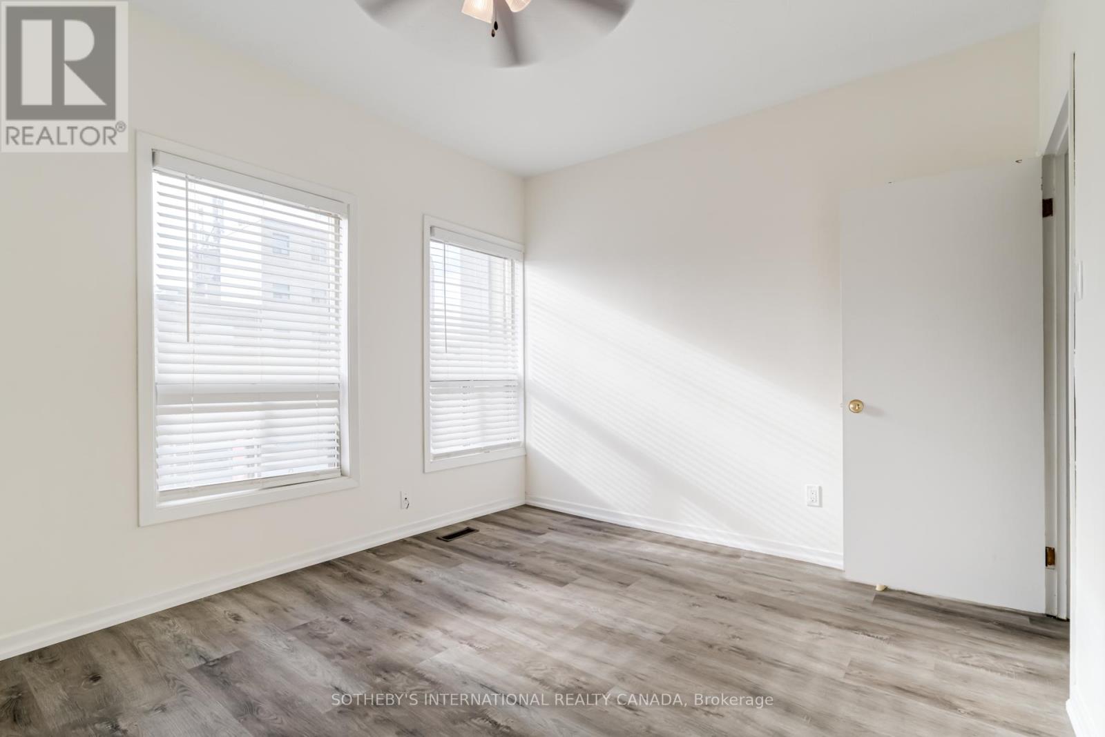 3254 Dundas Street W, Toronto, Ontario M6P 2A3 - Photo 11 - W12542652