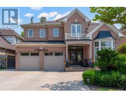 5 XAVIER COURT, Brampton, Ontario