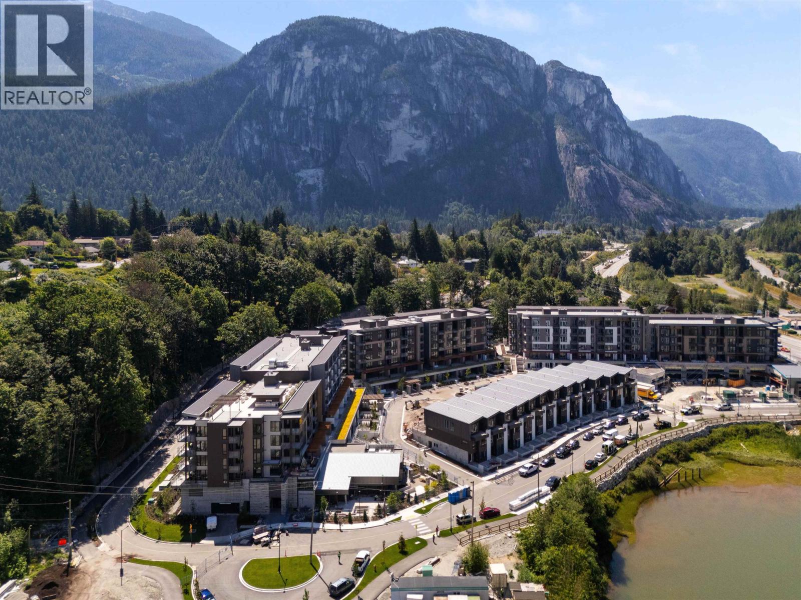 304 1506 Scott Crescent, Squamish, British Columbia  V0N 3G0 - Photo 1 - R3068838