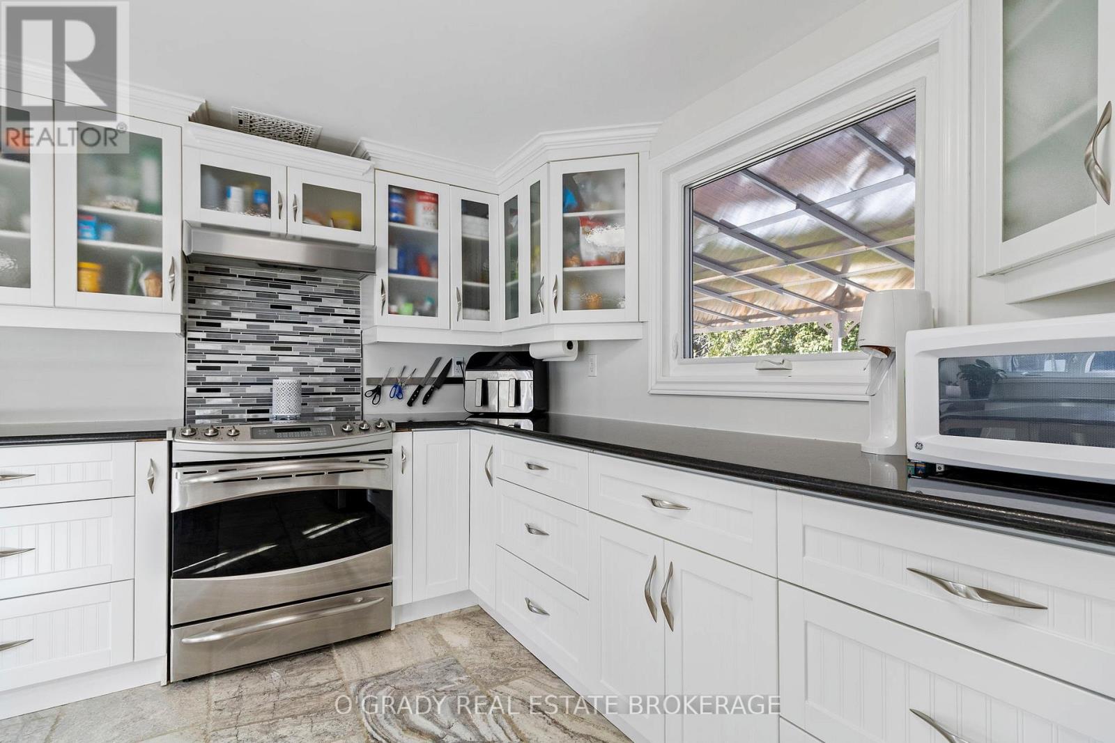 58 Murray Street, Brockville, Ontario  K6V 2W8 - Photo 28 - X12560510