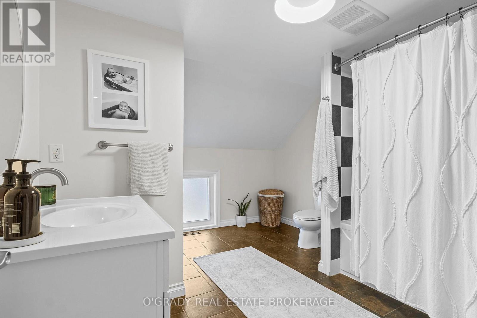 58 Murray Street, Brockville, Ontario  K6V 2W8 - Photo 46 - X12560510