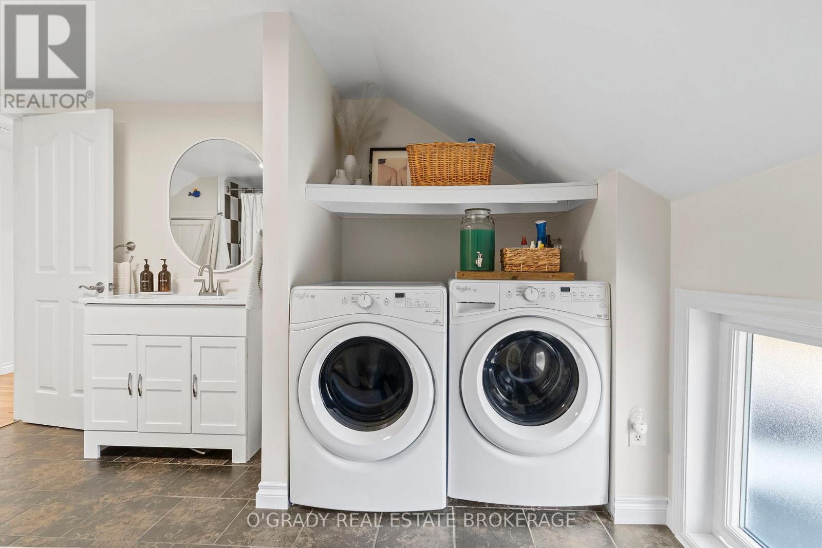 58 Murray Street, Brockville, Ontario  K6V 2W8 - Photo 48 - X12560510