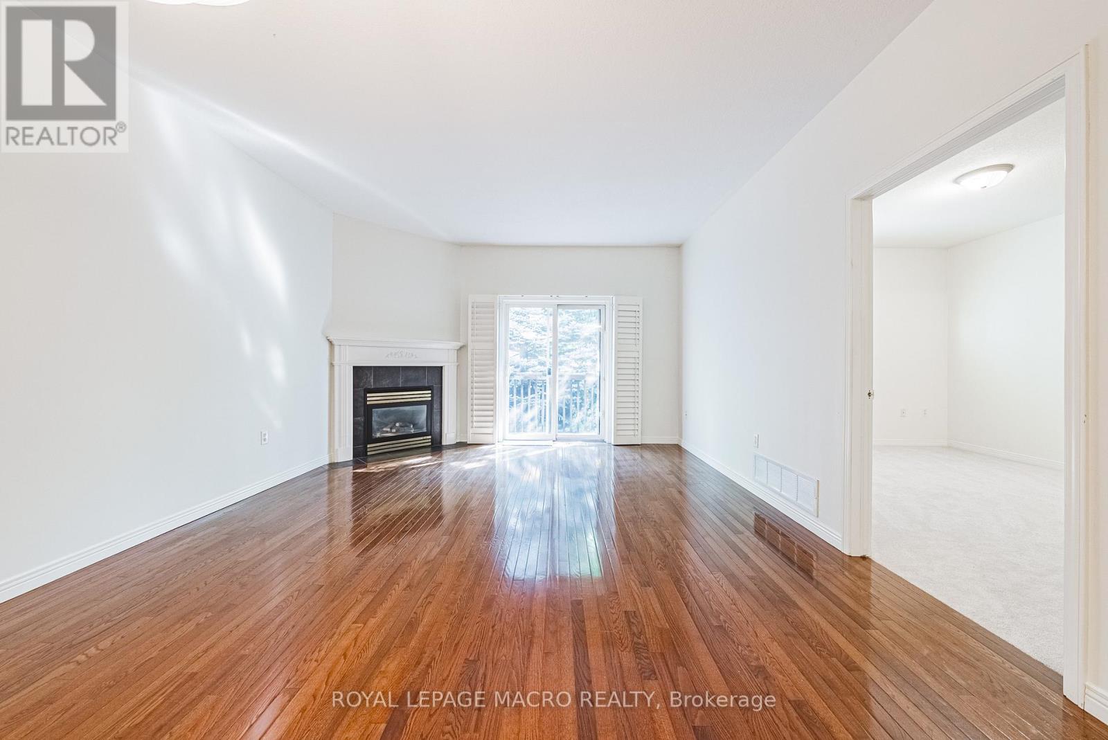 3 - 163 Livingston Avenue, Grimsby, Ontario  L3M 5S8 - Photo 13 - X12560316