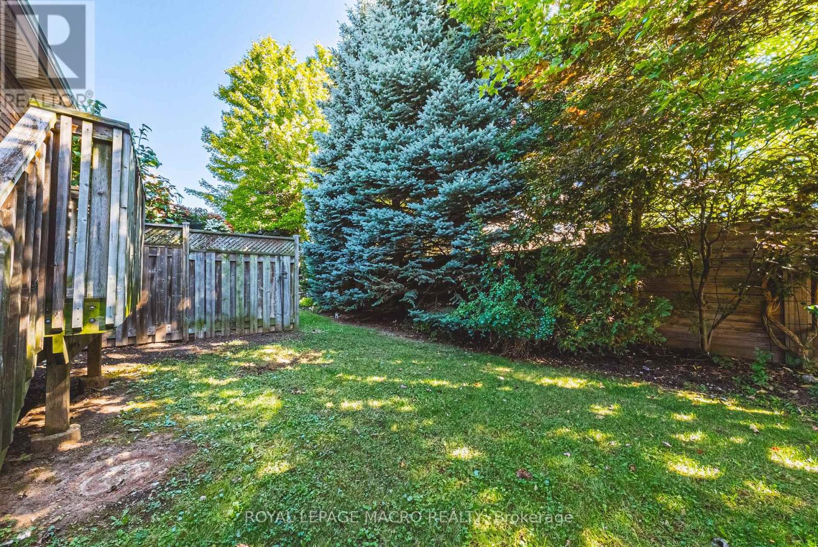 3 - 163 Livingston Avenue, Grimsby, Ontario  L3M 5S8 - Photo 31 - X12560316