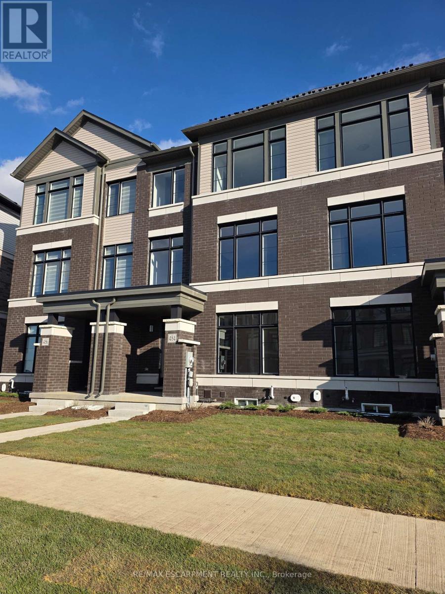 484 PROVIDENT WAY, Hamilton, Ontario