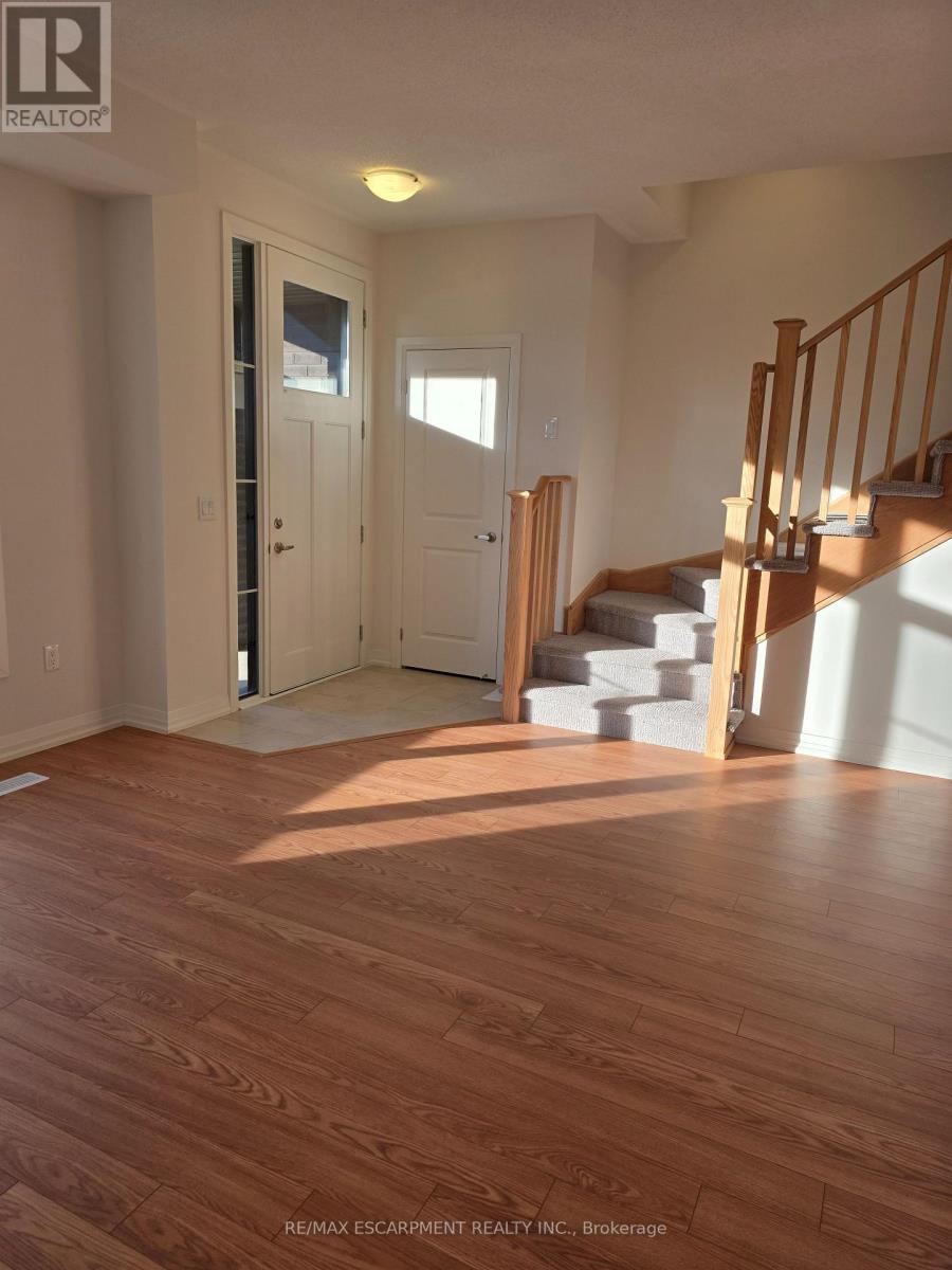 484 Provident Way, Hamilton, Ontario  L0R 1C0 - Photo 10 - X12560364